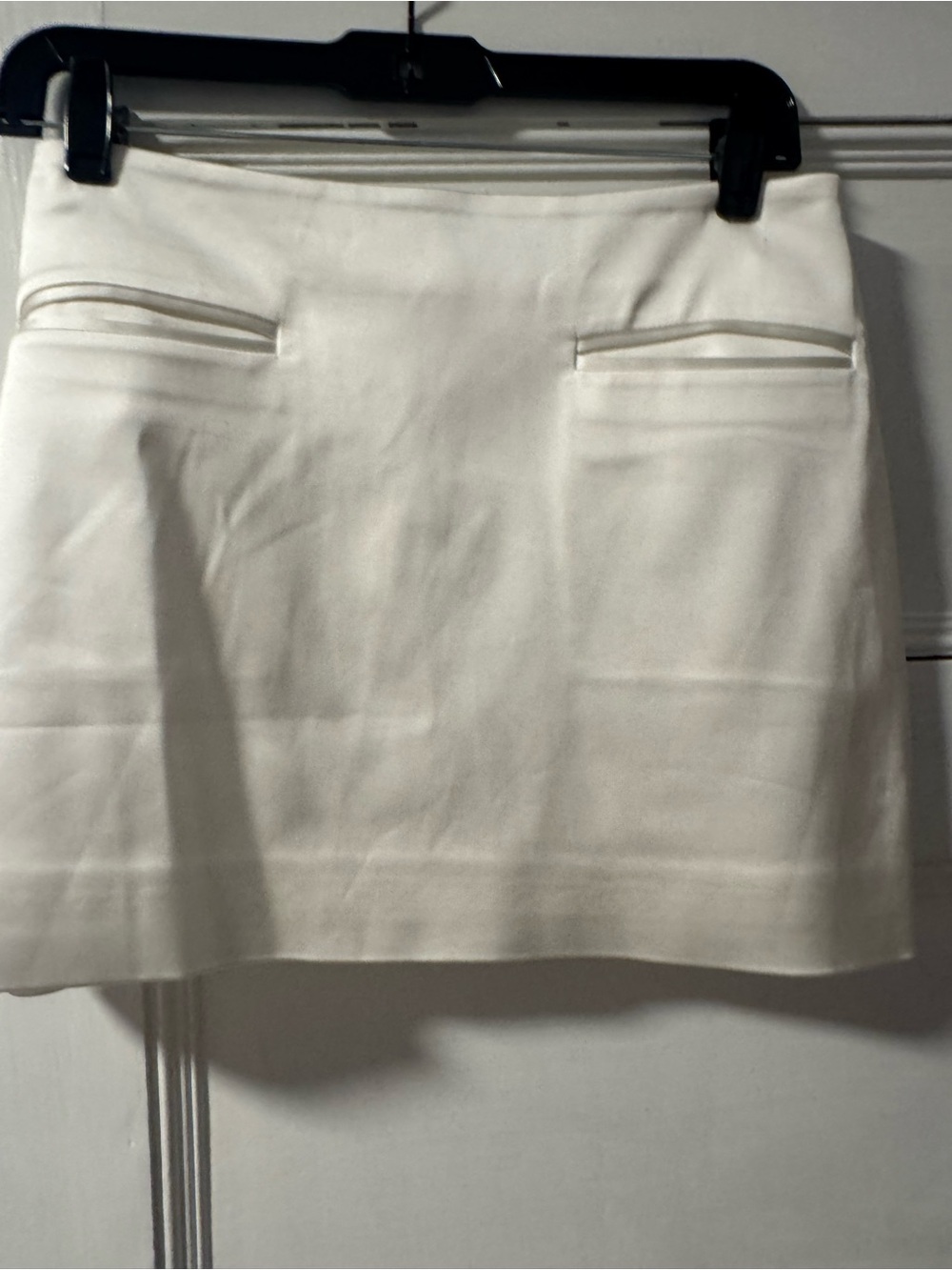 Aritzia Women’s Mini Skirt